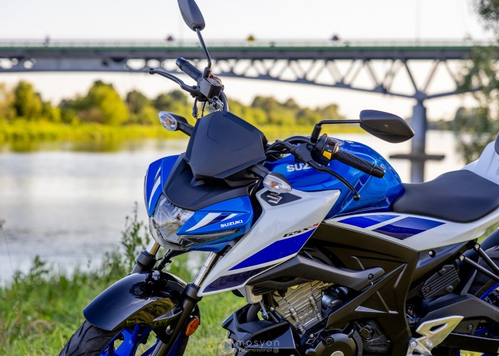 Suzuki GSXS 125